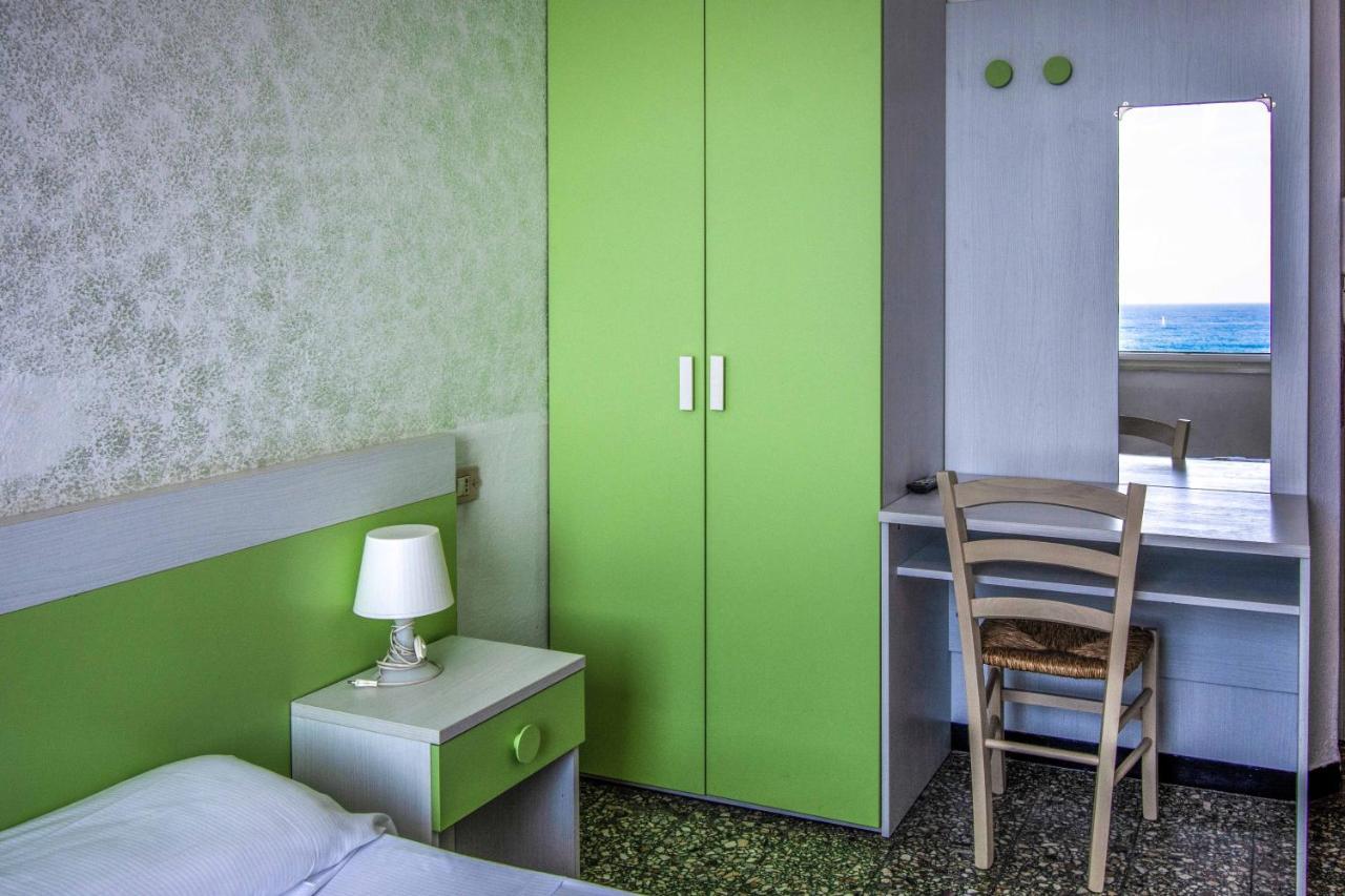 Hotel San Pietro Chiavari Exteriör bild